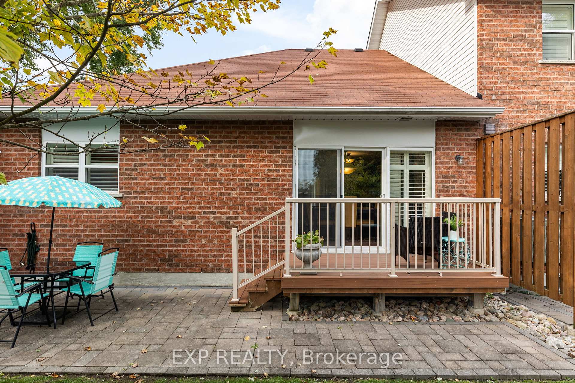 Photo 36 of Unit 7, 318 Little Avenue, Barrie, Painswick North — HOMEH