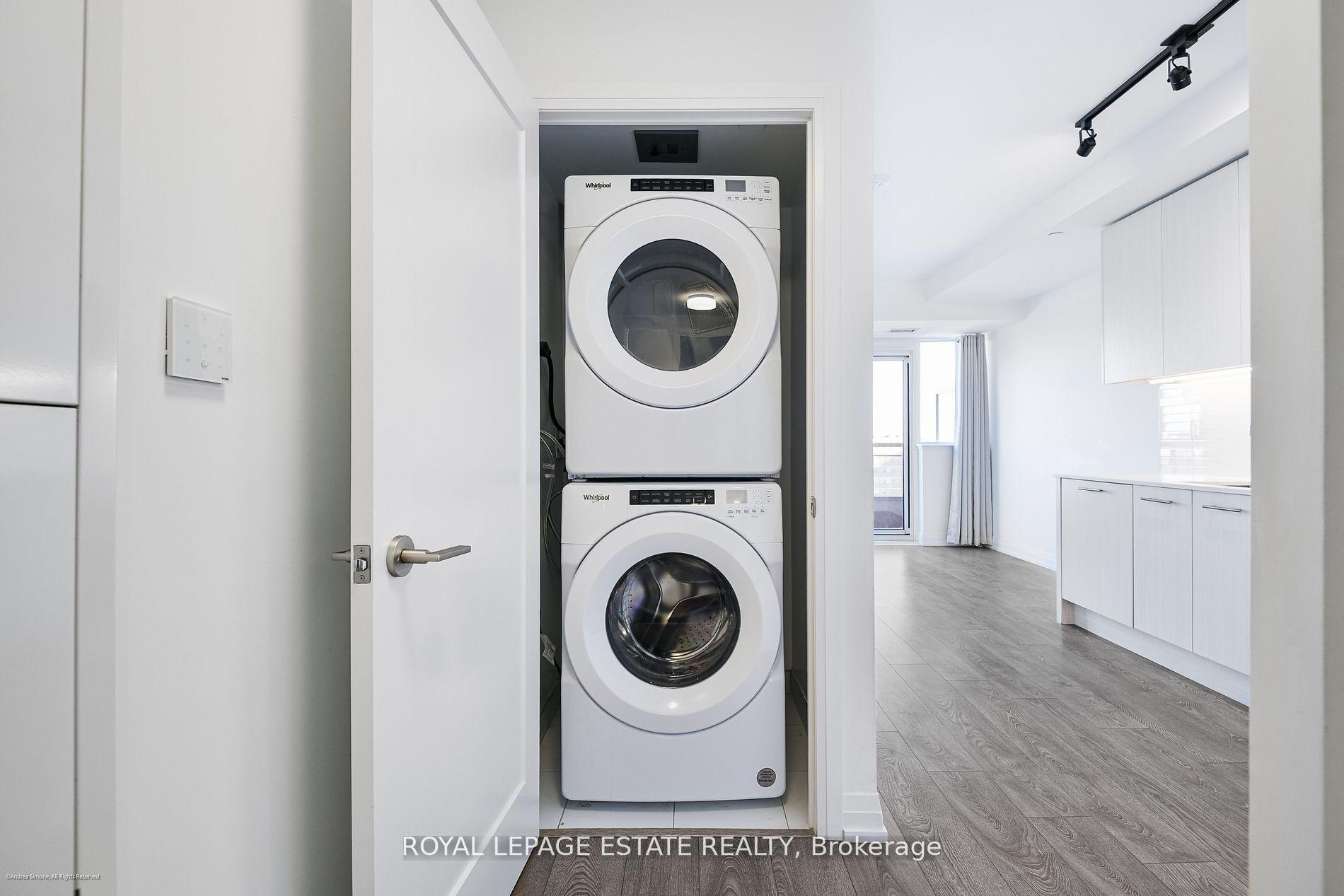 Photo 6 of Unit 2206, 286 Main Street, Toronto, East End-Danforth — HOMEH