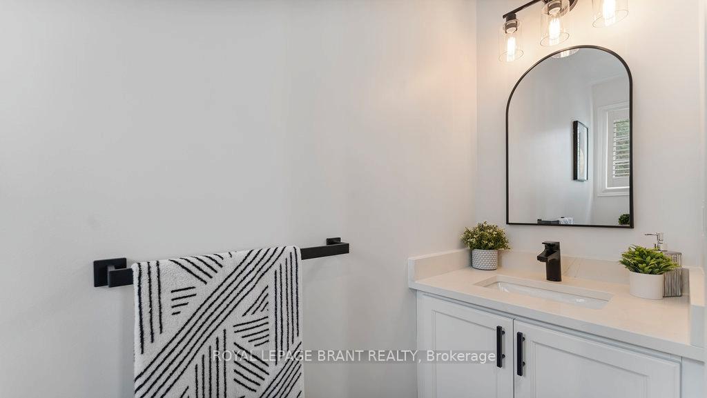 Photo 48 of Unit 5, 7 Southside Place, Hamilton, Mountview — HOMEH