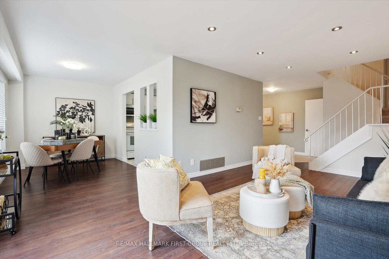 Photo 4 of 29 Tompkins Lane, Ajax, South East — HOMEH