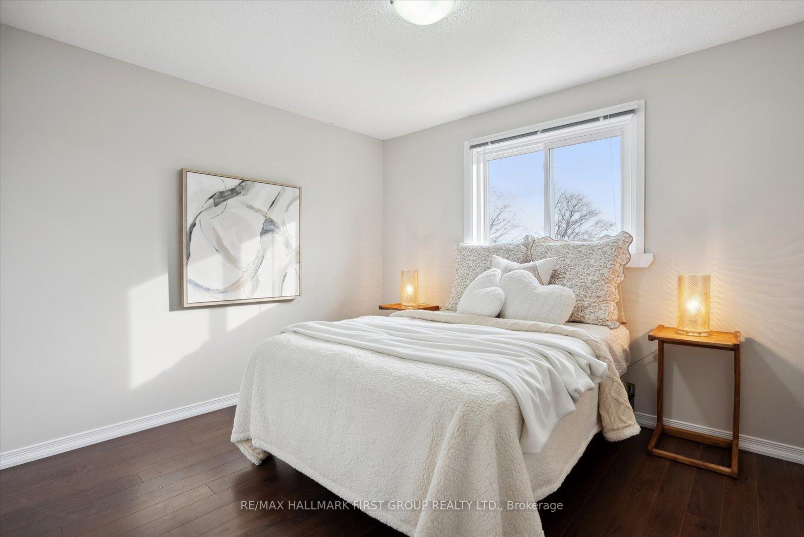 Photo 18 of 29 Tompkins Lane, Ajax, South East — HOMEH