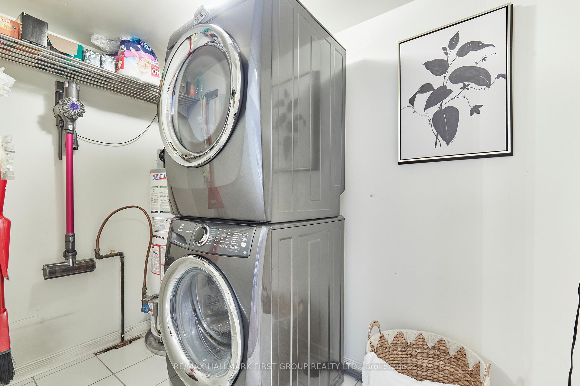 Photo 25 of Unit 3, 119 Petra Way, Whitby, Pringle Creek — HOMEH