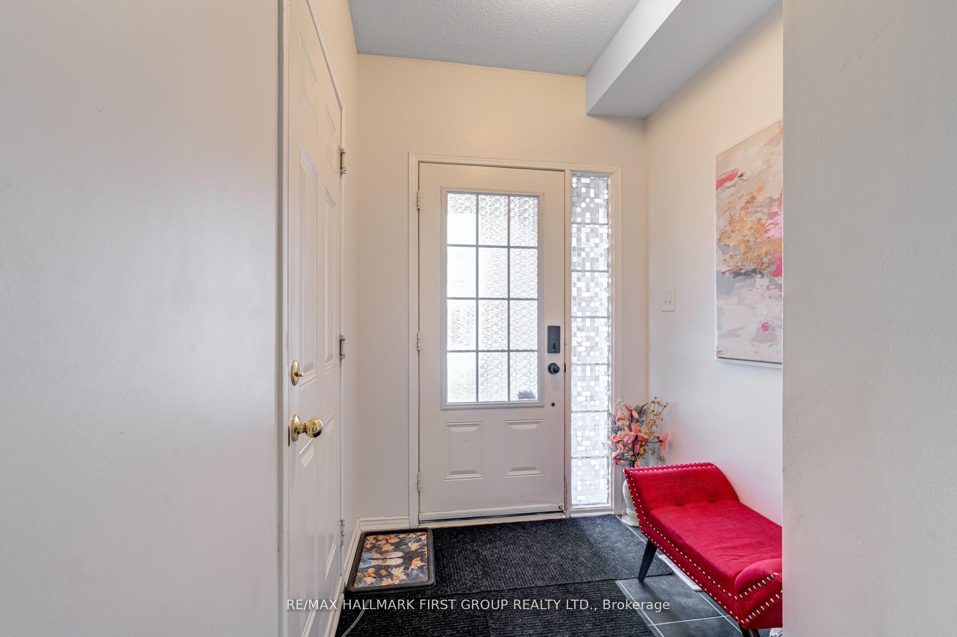 Photo 4 of 13 Hesketh Road, Ajax, Central East — HOMEH