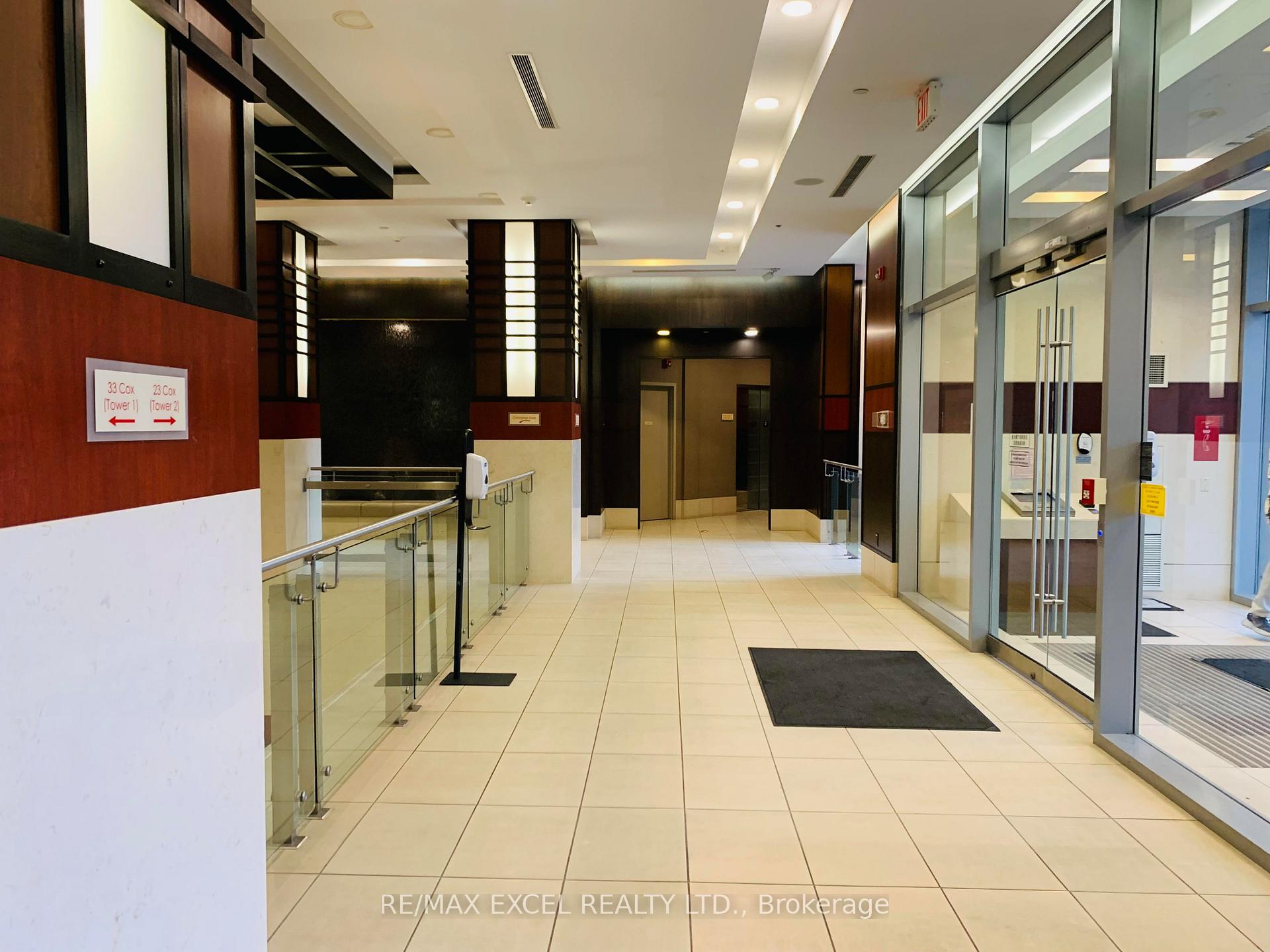 Photo 6 of Unit 205, 33 Cox Boulevard, Markham, Unionville — HOMEH