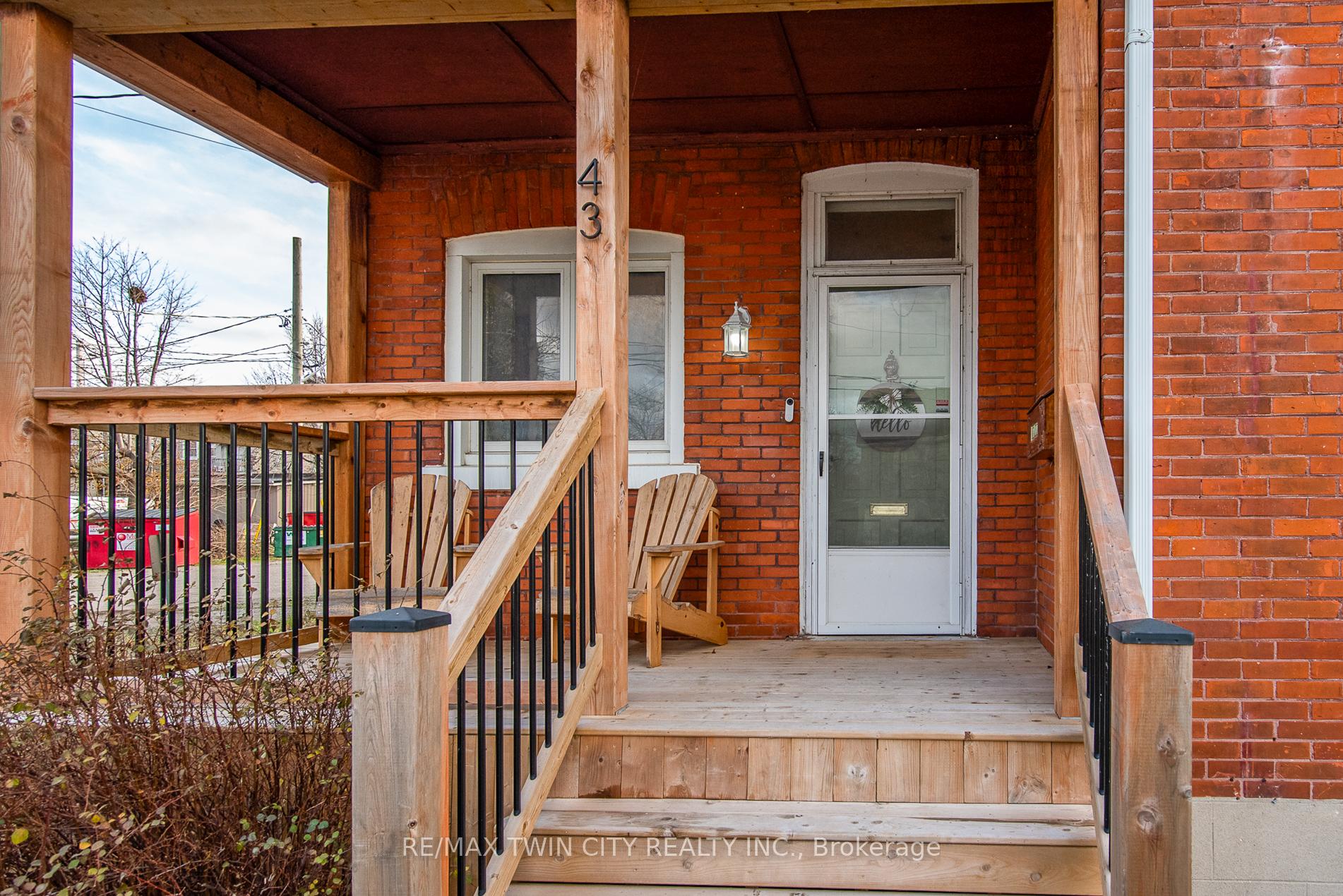 Photo 4 of 43 St Patrick Street, Goderich, Goderich (Town) — HOMEH