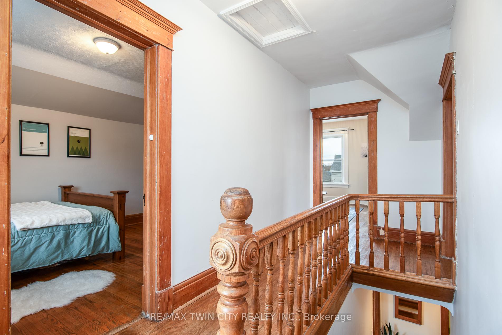 Photo 17 of 43 St Patrick Street, Goderich, Goderich (Town) — HOMEH