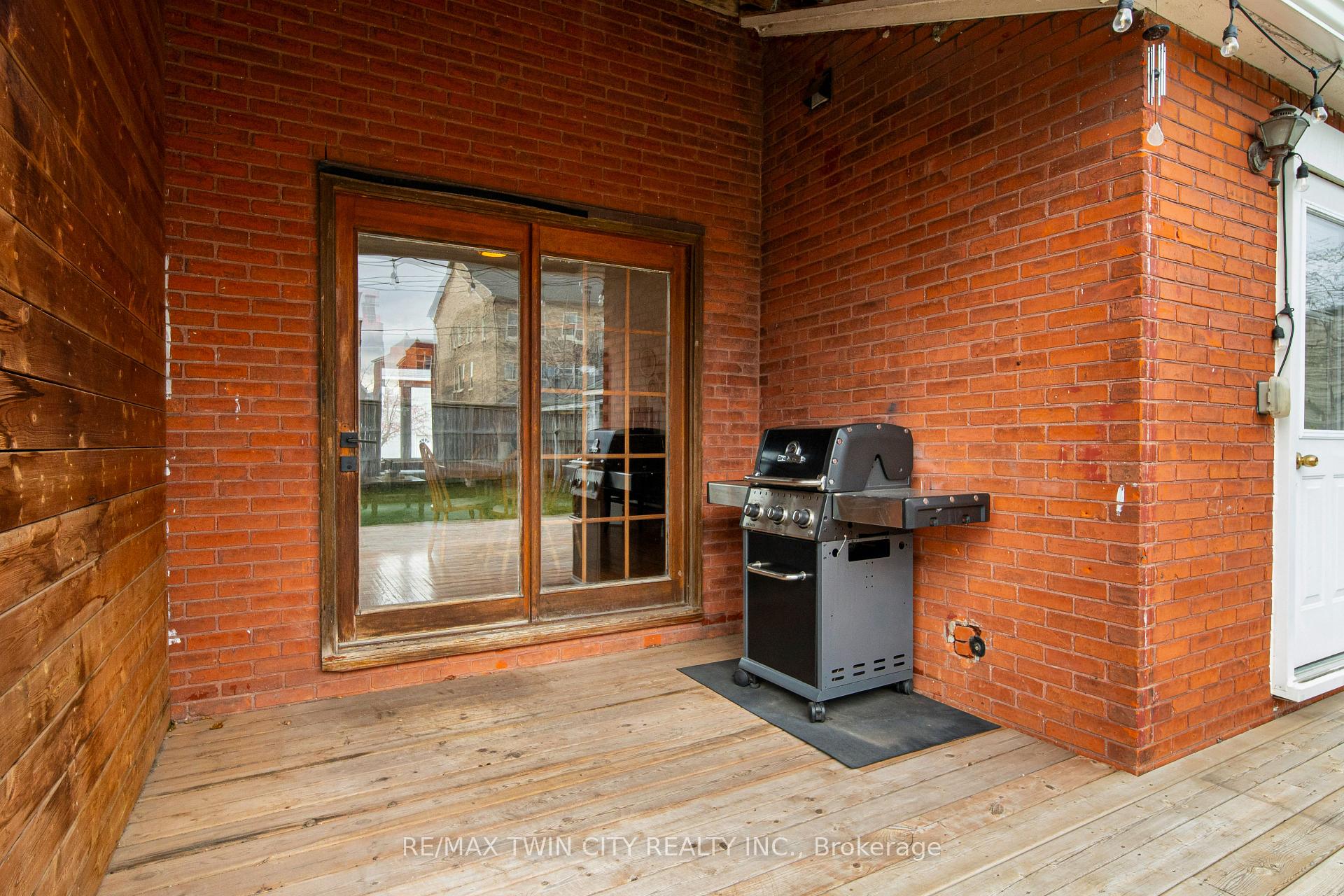 Photo 23 of 43 St Patrick Street, Goderich, Goderich (Town) — HOMEH