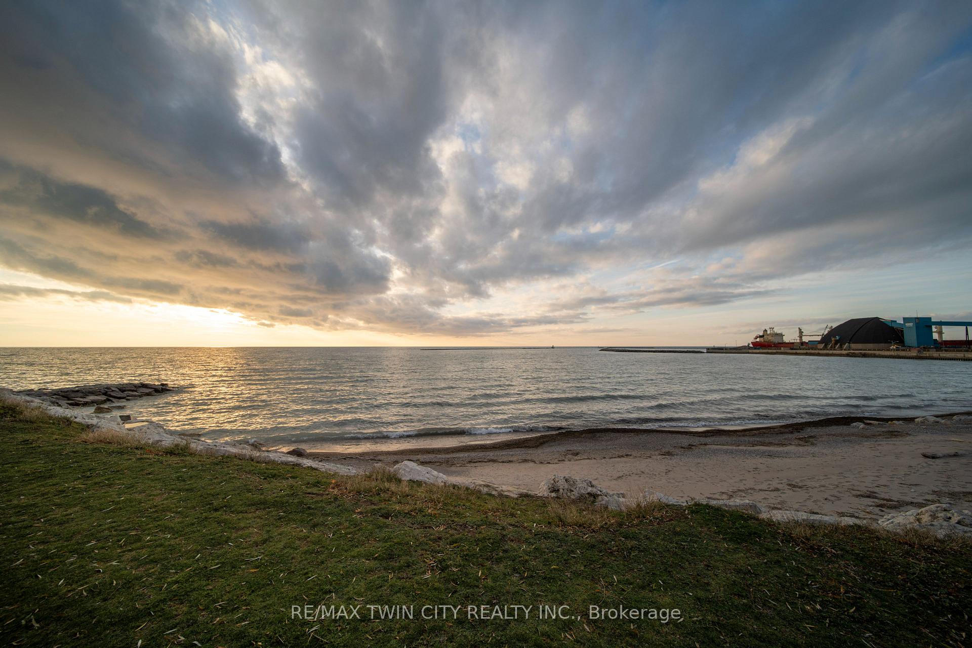 Photo 27 of 43 St Patrick Street, Goderich, Goderich (Town) — HOMEH