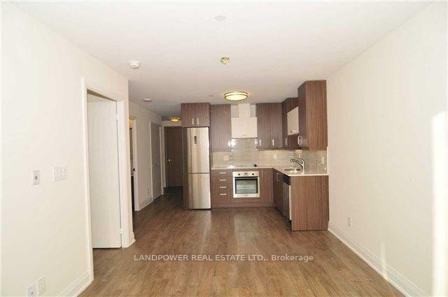 Photo 3 of Unit 825, 18 Uptown Drive, Markham, Unionville — HOMEH