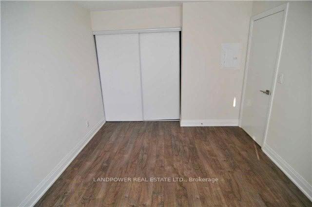 Photo 8 of Unit 825, 18 Uptown Drive, Markham, Unionville — HOMEH