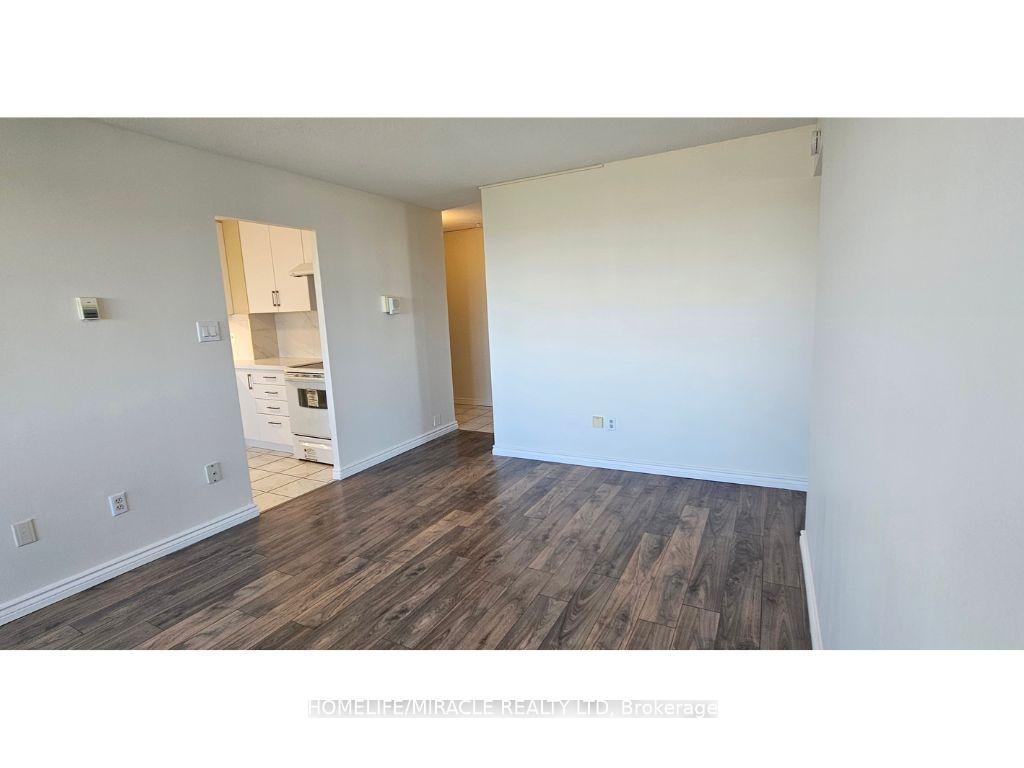 Photo 9 of Unit 907, 725 Don Mills Road, Toronto, Flemingdon Park — HOMEH