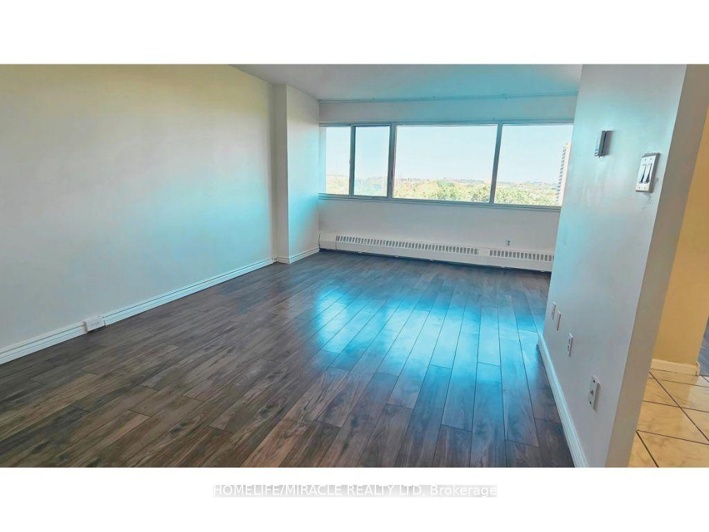 Photo 11 of Unit 907, 725 Don Mills Road, Toronto, Flemingdon Park — HOMEH