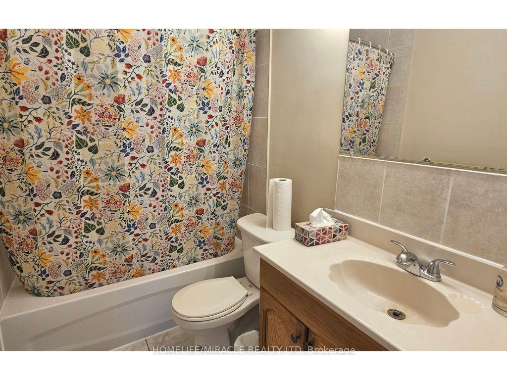 Photo 14 of Unit 907, 725 Don Mills Road, Toronto, Flemingdon Park — HOMEH