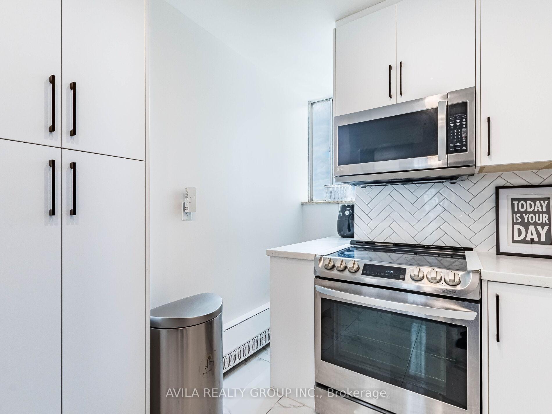 Photo 20 of Unit 1908, 340 Dixon Road, Etobicoke, Kingsview Village-The Westway — HOMEH