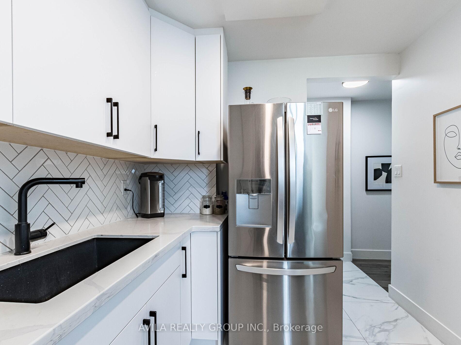 Photo 19 of Unit 1908, 340 Dixon Road, Etobicoke, Kingsview Village-The Westway — HOMEH