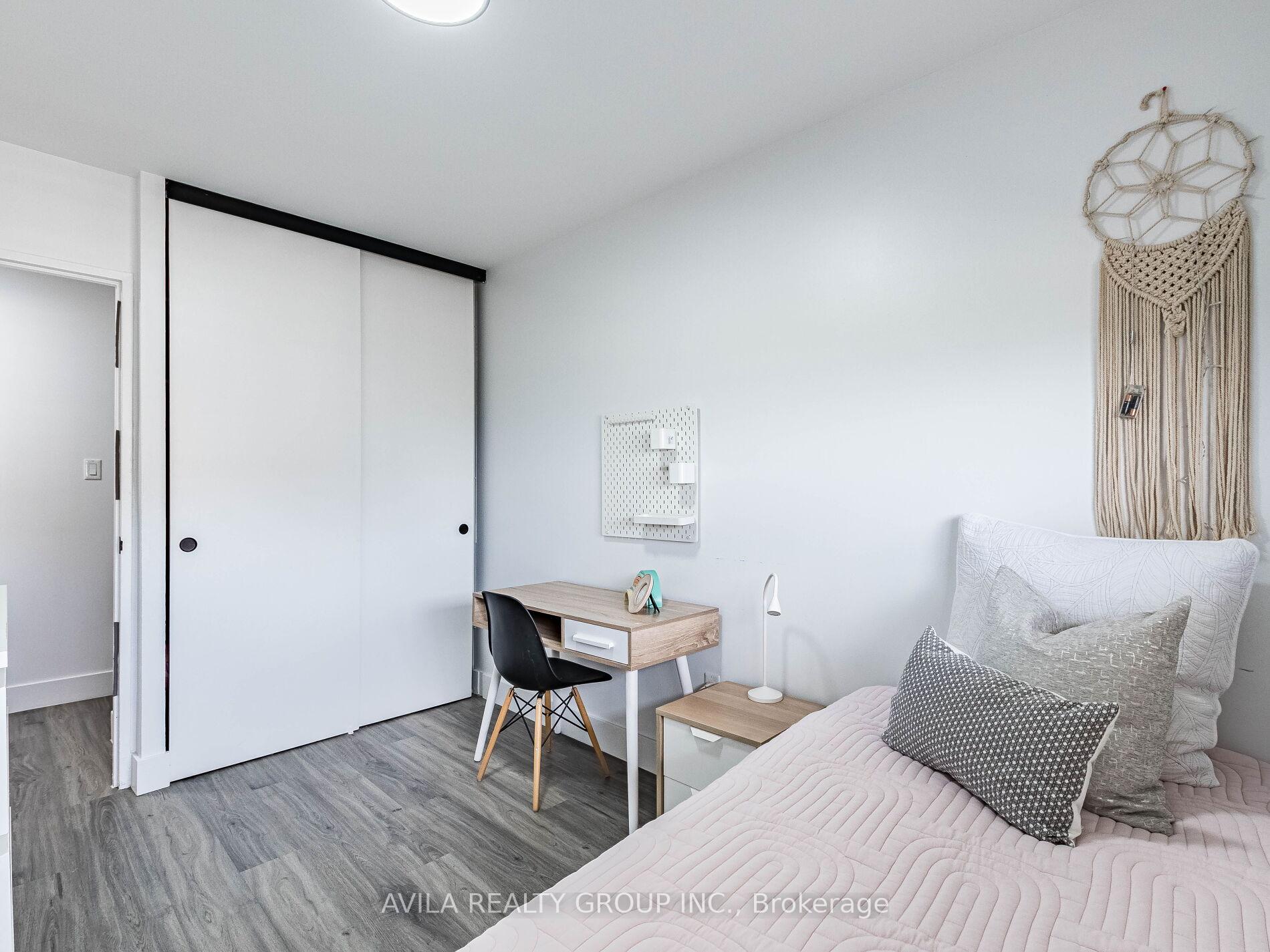 Photo 8 of Unit 1908, 340 Dixon Road, Etobicoke, Kingsview Village-The Westway — HOMEH