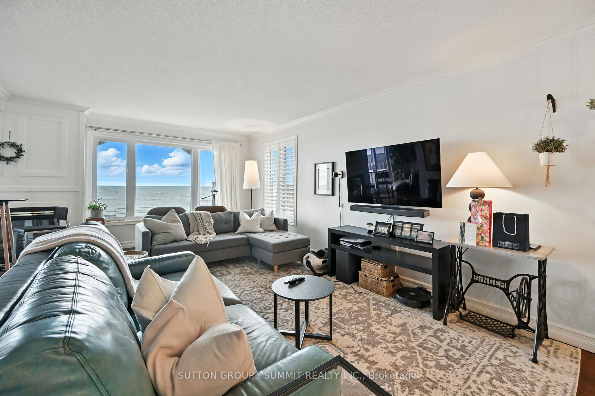 Photo 15 of Unit 49, 515 North Service Road, Hamilton, Stoney Creek — HOMEH