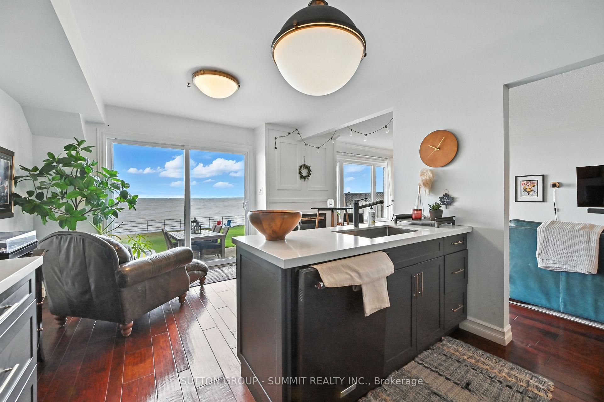 Photo 22 of Unit 49, 515 North Service Road, Hamilton, Stoney Creek — HOMEH