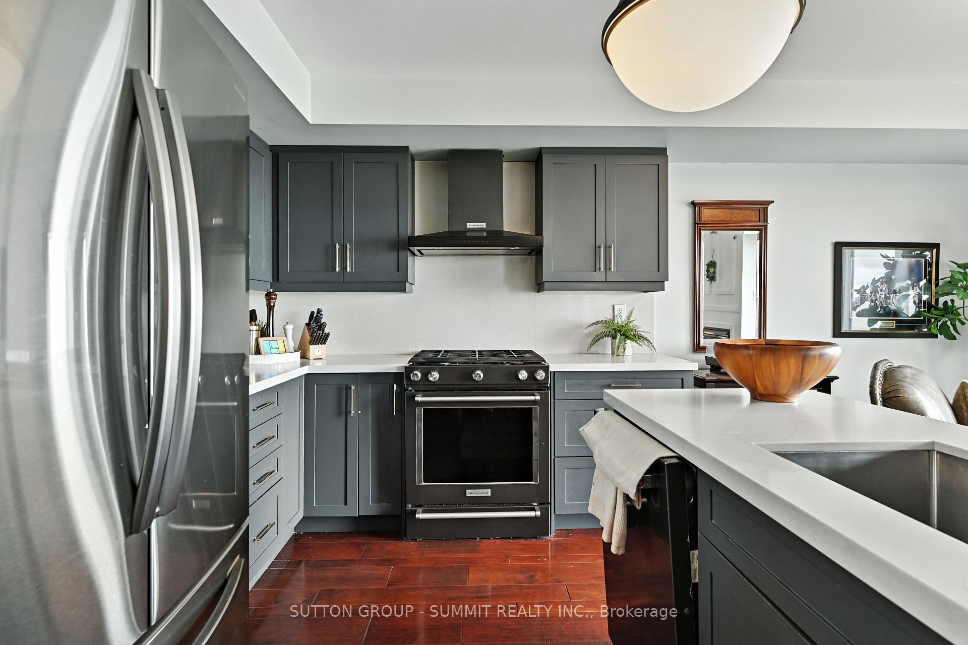 Photo 23 of Unit 49, 515 North Service Road, Hamilton, Stoney Creek — HOMEH