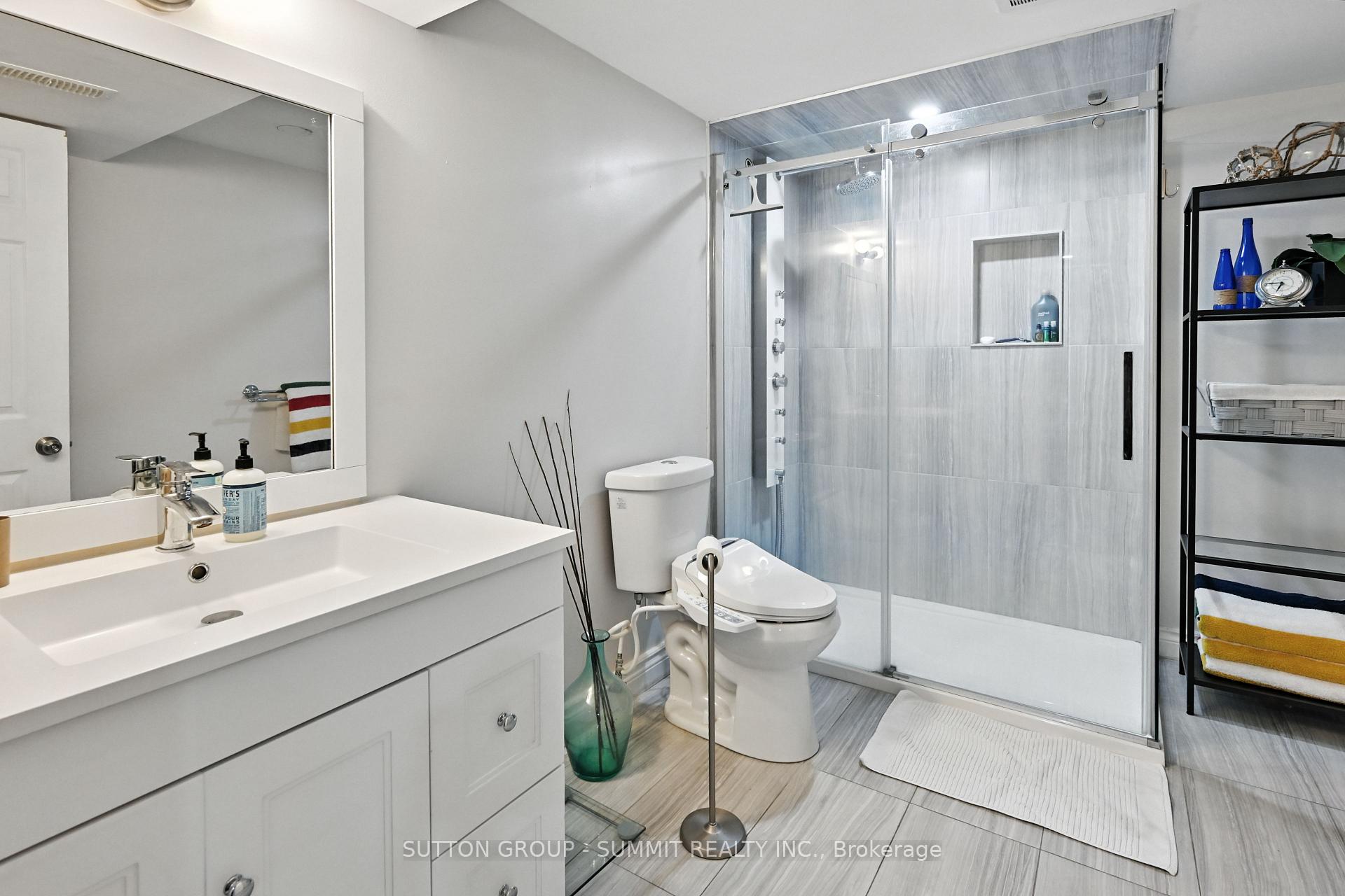 Photo 38 of Unit 49, 515 North Service Road, Hamilton, Stoney Creek — HOMEH