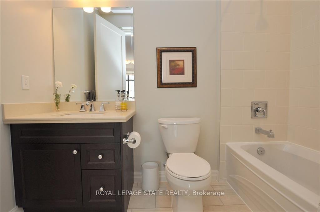 Photo 2 of Unit 1109, 112 King Street E, Hamilton, Beasley — HOMEH