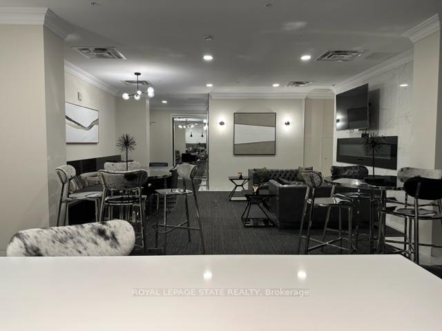 Photo 6 of Unit 1109, 112 King Street E, Hamilton, Beasley — HOMEH