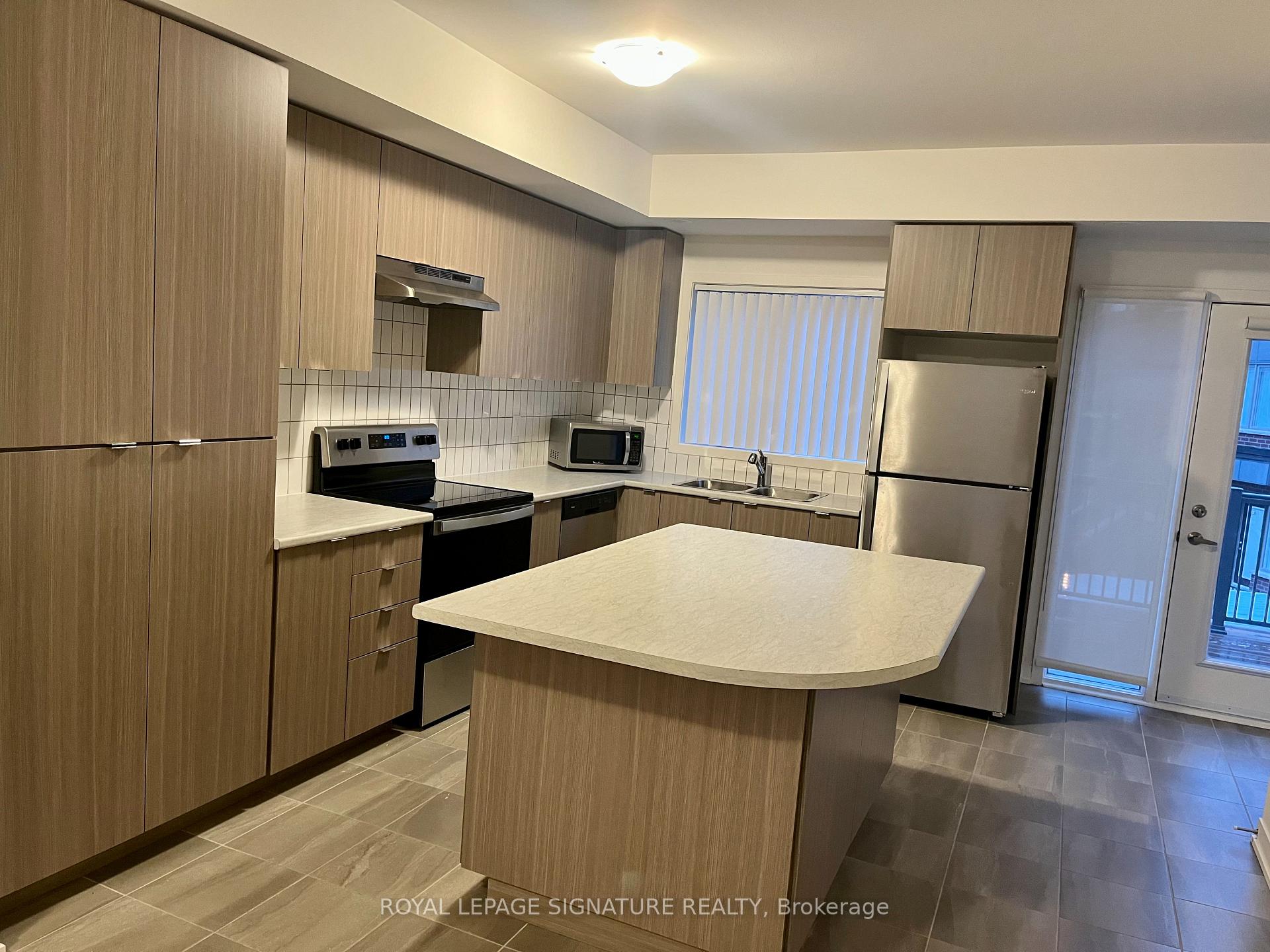 Photo 18 of Unit 107, 1525 Kingston Road, Pickering, Town Centre — HOMEH