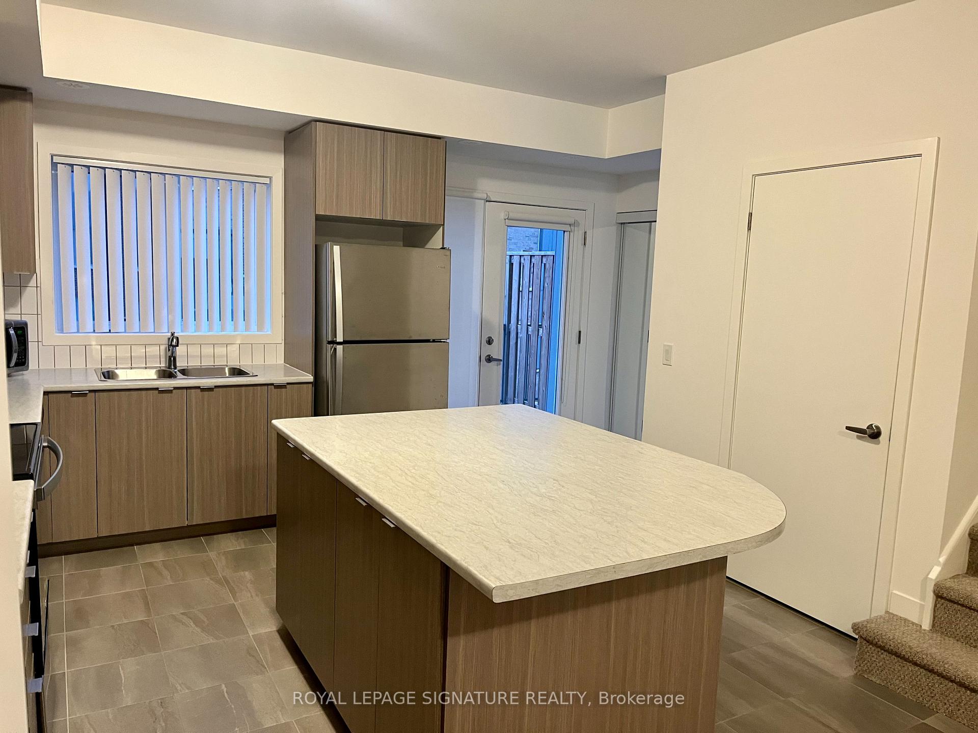Photo 4 of Unit 107, 1525 Kingston Road, Pickering, Town Centre — HOMEH