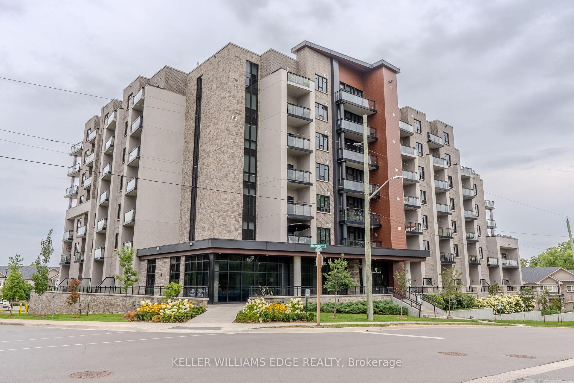 Photo 1 of Unit 103, 30 Hamilton Street S, Hamilton, Waterdown — HOMEH