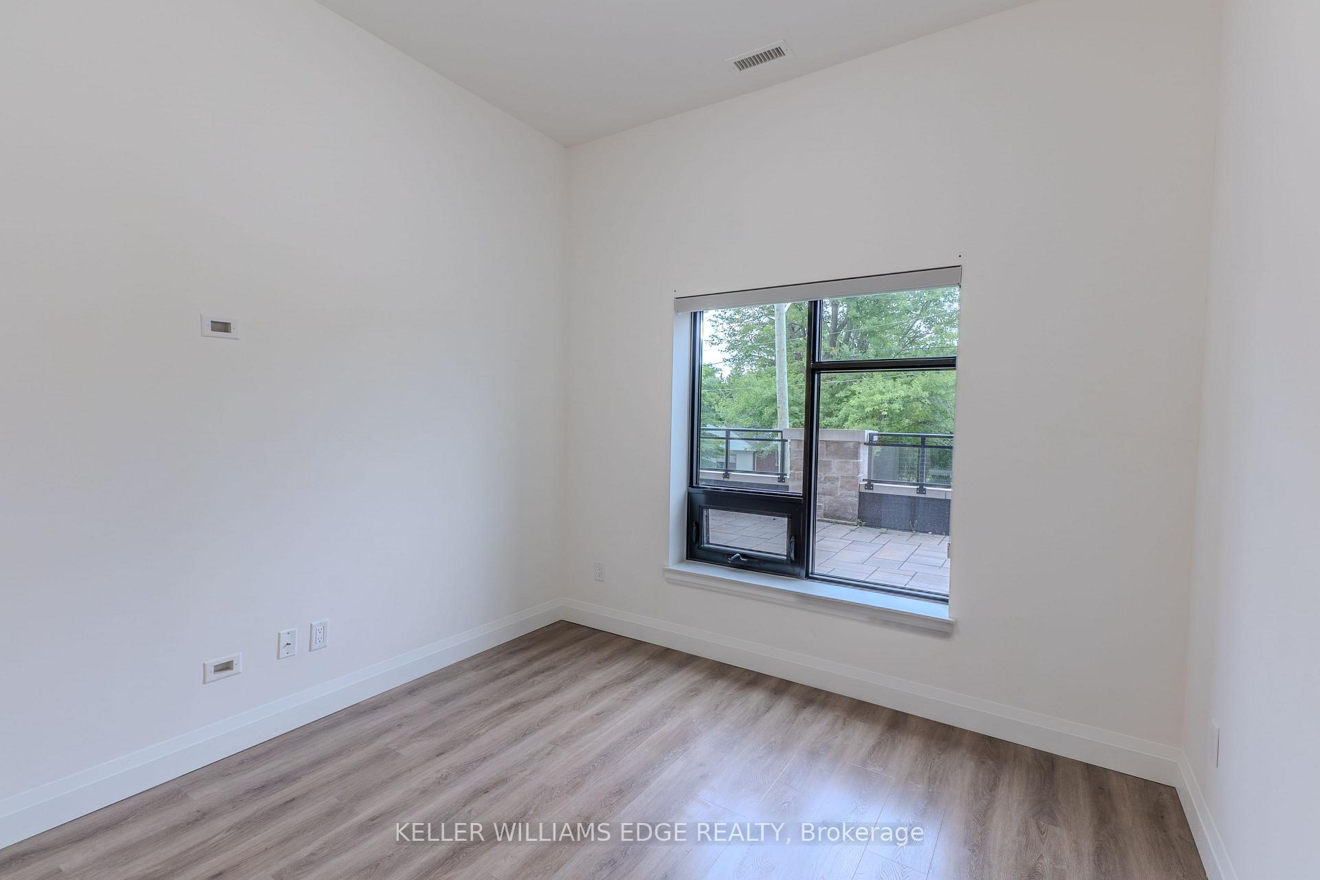 Photo 15 of Unit 103, 30 Hamilton Street S, Hamilton, Waterdown — HOMEH