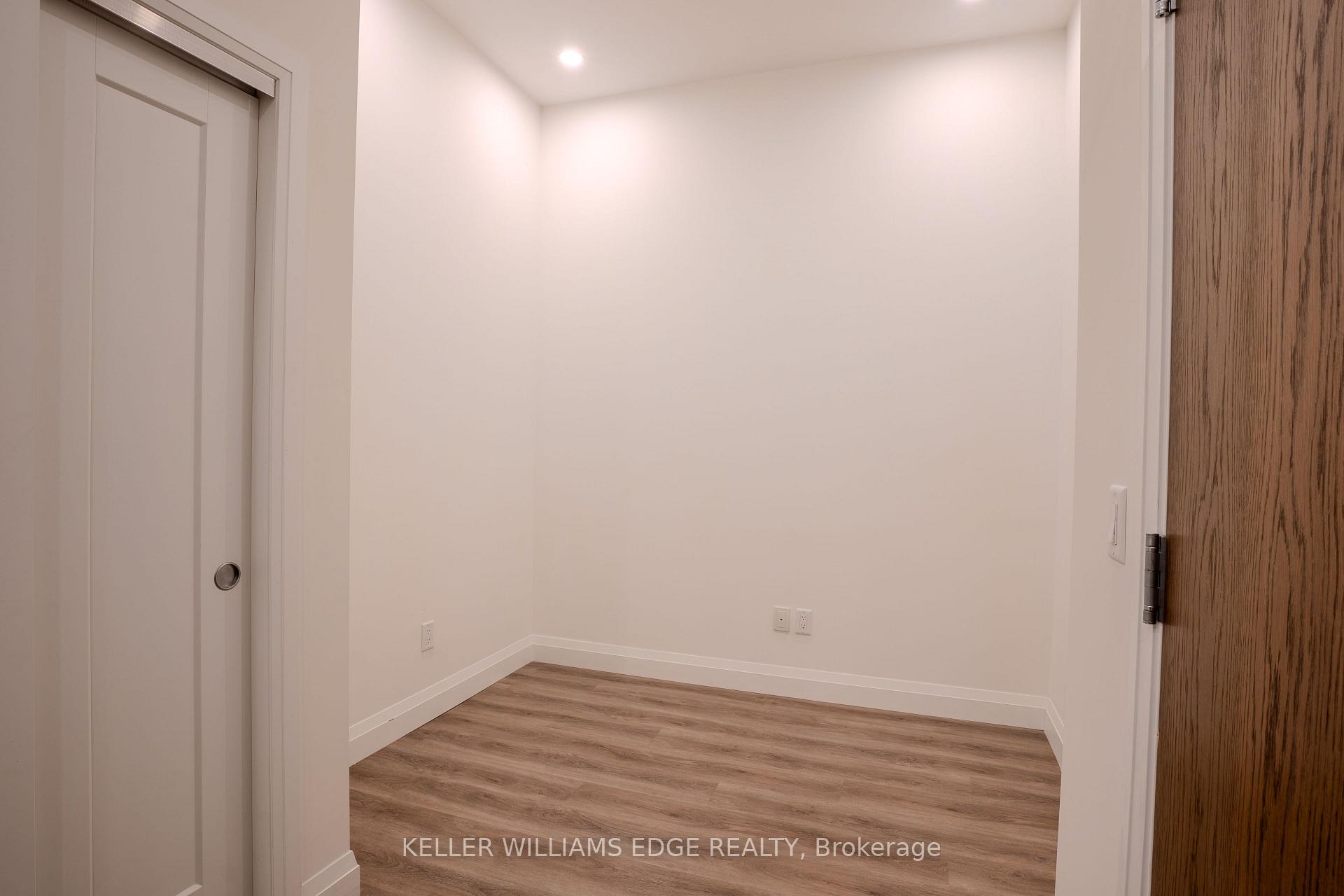 Photo 19 of Unit 103, 30 Hamilton Street S, Hamilton, Waterdown — HOMEH