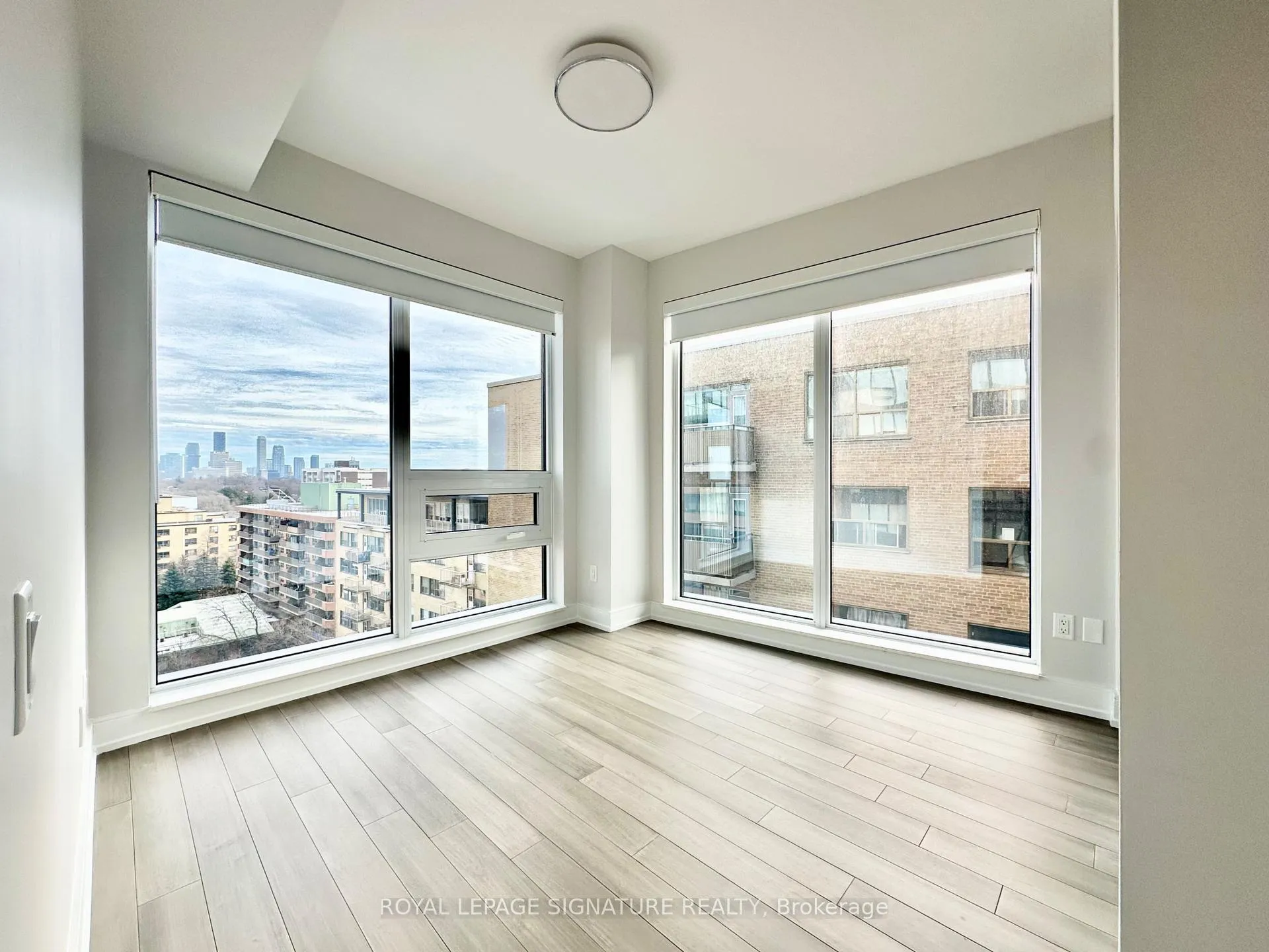 Photo 10 of Unit 903, 2525 Bathurst Street, Toronto, Forest Hill North — HOMEH