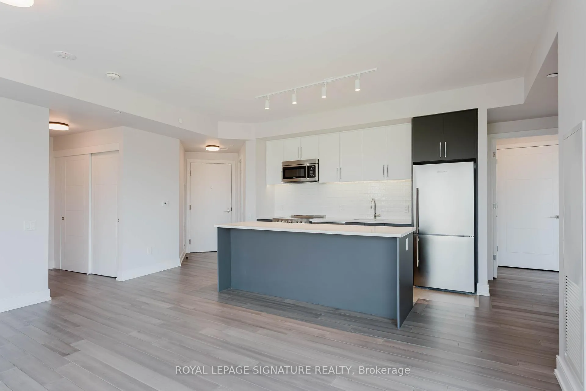 Photo 2 of Unit 607, 2525 Bathurst Street, Toronto, Forest Hill North — HOMEH