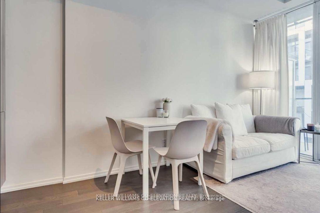 Photo 12 of Unit 1532, 8 Hillsdale Avenue E, Toronto, Mount Pleasant West — HOMEH