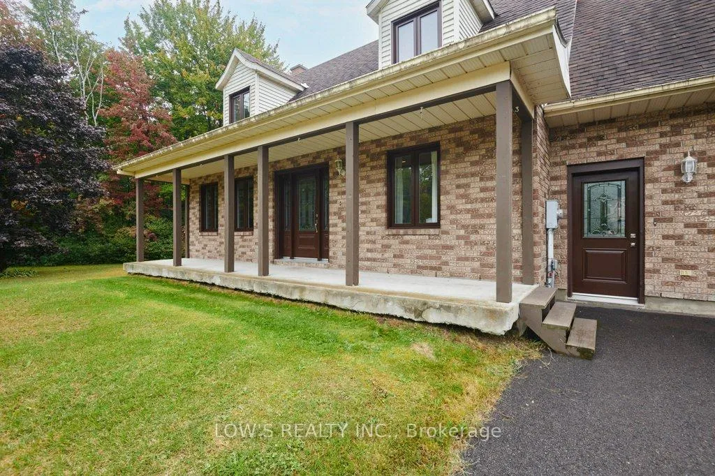 Photo 3 of 1650 Lucien Street, Champlain, Champlain Twp — HOMEH