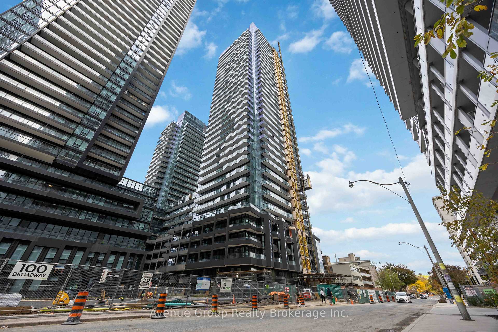 Photo 1 of Unit 210, 110 Broadway Avenue, Toronto, Mount Pleasant West — HOMEH