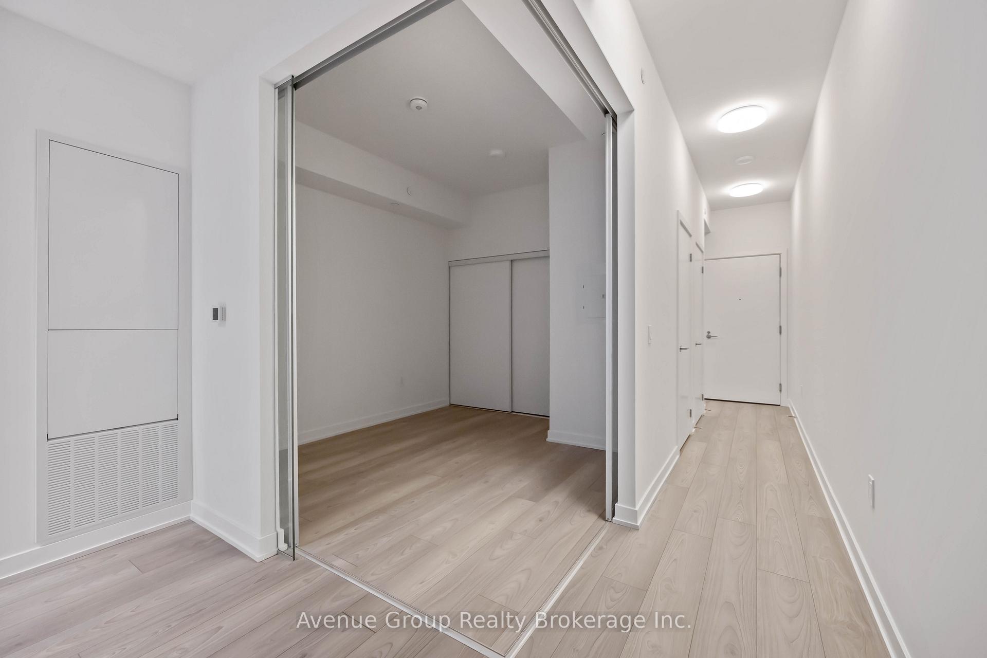 Photo 5 of Unit 210, 110 Broadway Avenue, Toronto, Mount Pleasant West — HOMEH