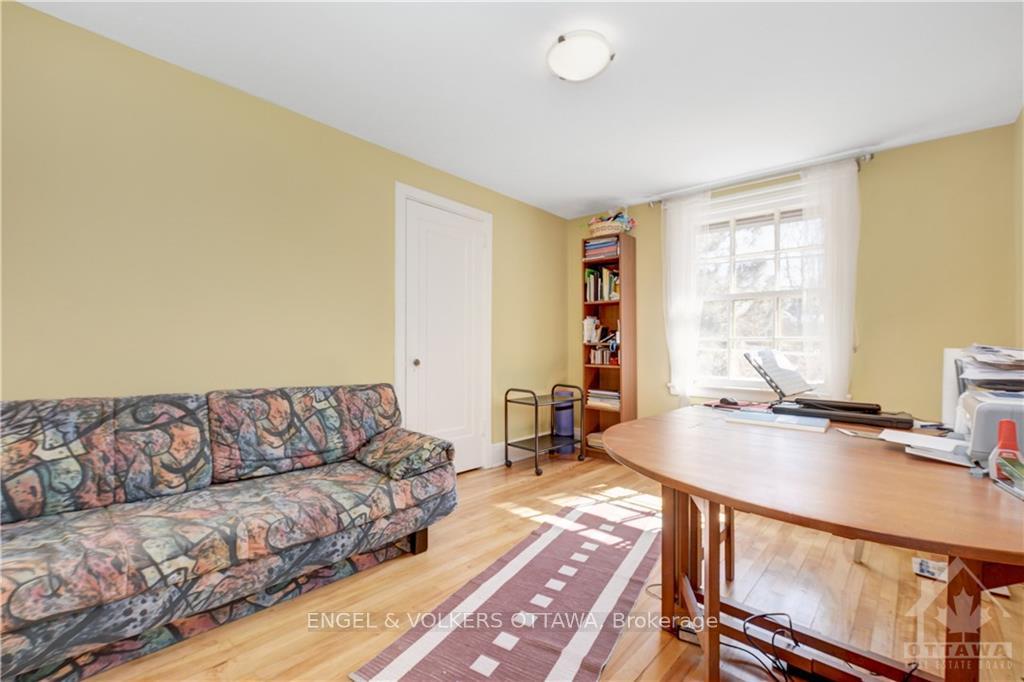 Photo 17 of 33 Belvedere Crescent, Ottawa, Lindenlea — HOMEH