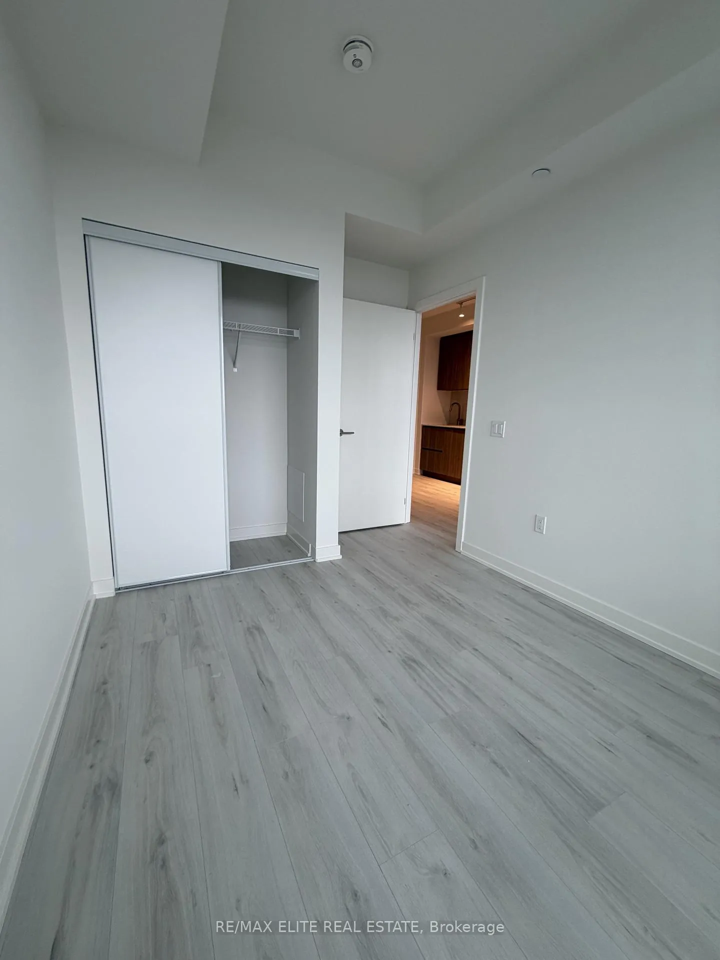 Photo 11 of Unit 2011S, 110 Broadway Avenue, Toronto, Mount Pleasant West — HOMEH