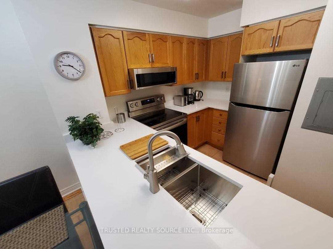 Photo 1 of Unit 308, 43 Eglinton Avenue E, Toronto, Mount Pleasant West — HOMEH