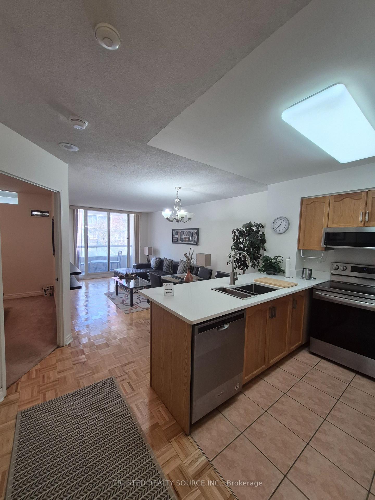 Photo 17 of Unit 308, 43 Eglinton Avenue E, Toronto, Mount Pleasant West — HOMEH