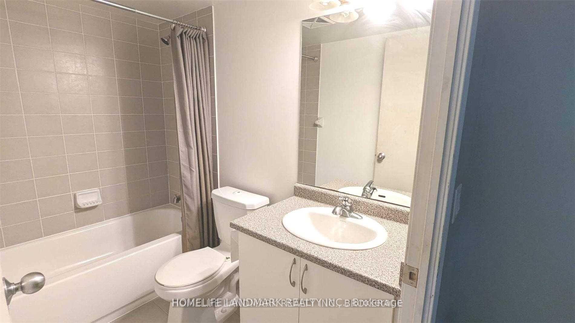 Photo 3 of Unit 610, 35 Saranac Boulevard, Toronto, Englemount-Lawrence — HOMEH