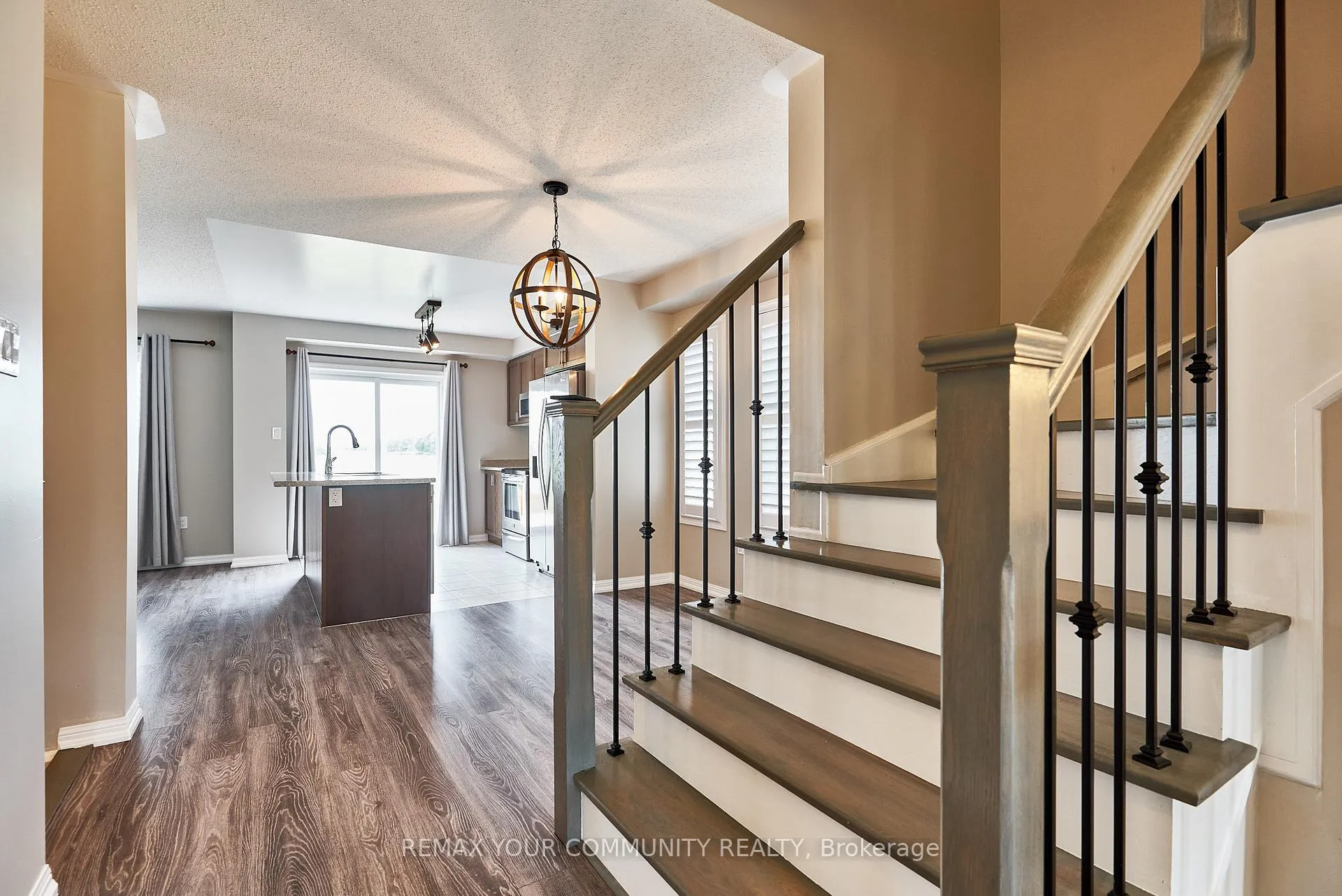 Photo 5 of 10 Don Hadden Crescent, Brock, Sunderland — HOMEH