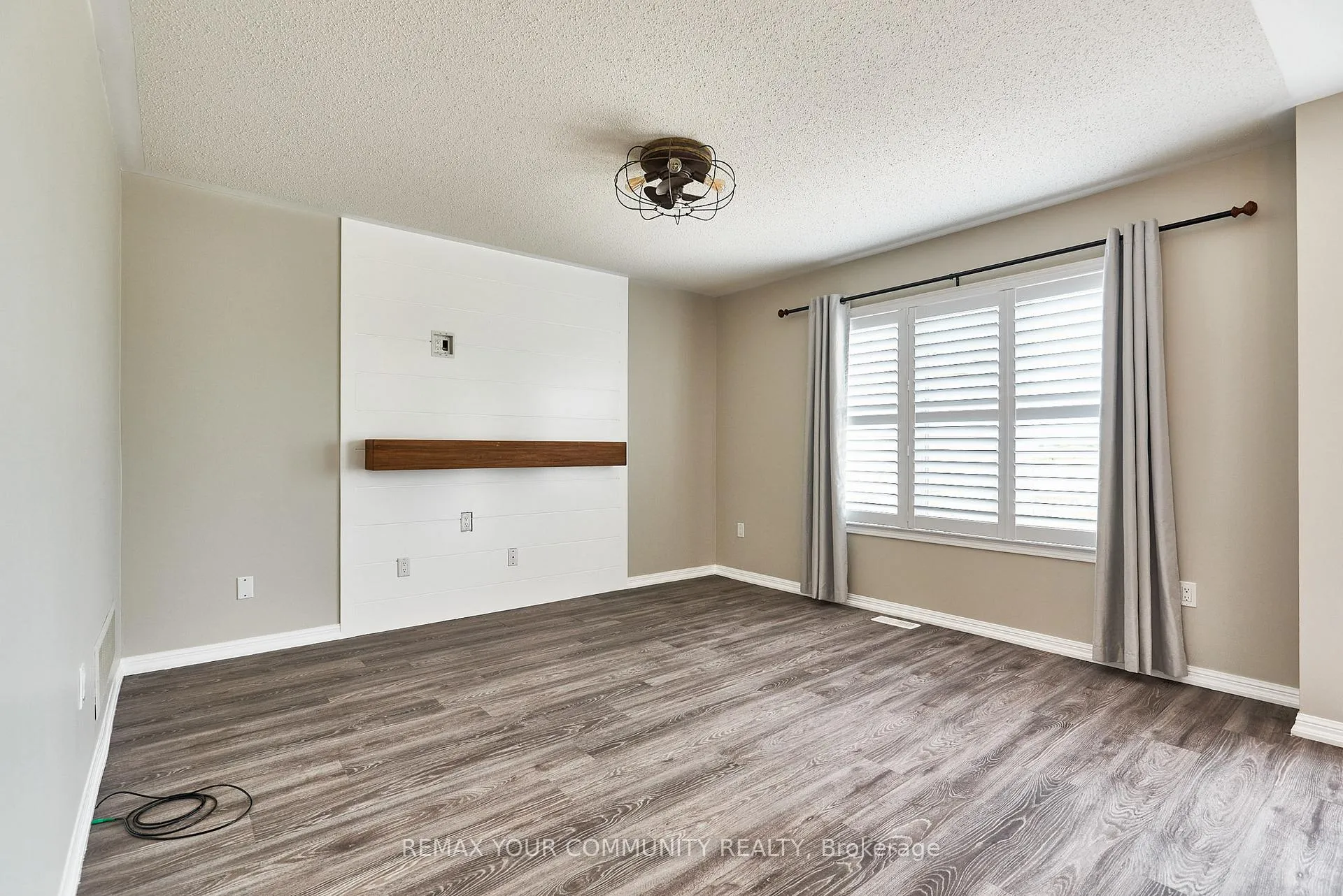 Photo 14 of 10 Don Hadden Crescent, Brock, Sunderland — HOMEH