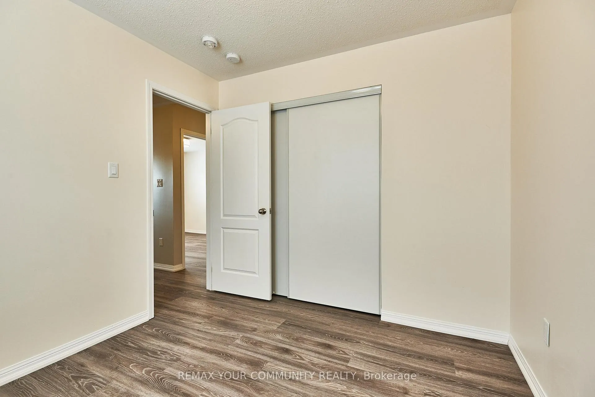 Photo 21 of 10 Don Hadden Crescent, Brock, Sunderland — HOMEH