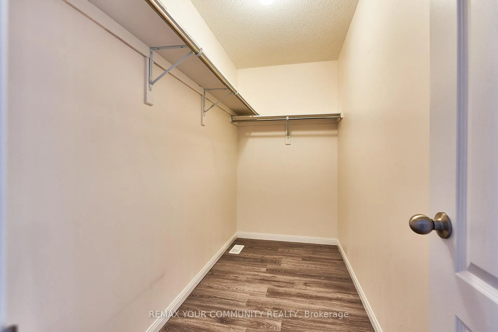 Photo 29 of 10 Don Hadden Crescent, Brock, Sunderland — HOMEH
