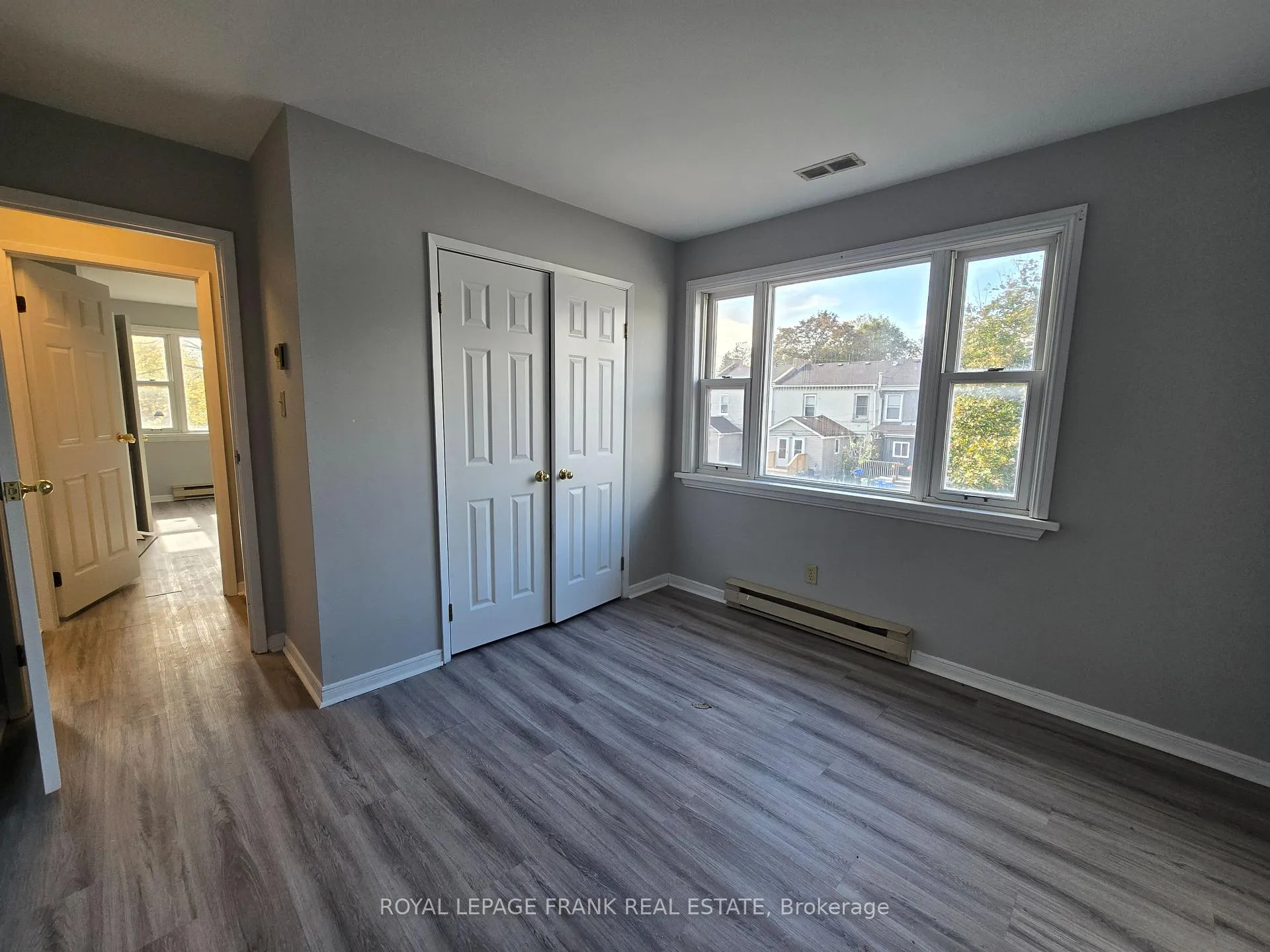 Photo 1 of Unit 1, 129 King Street E, Clarington, Bowmanville — HOMEH