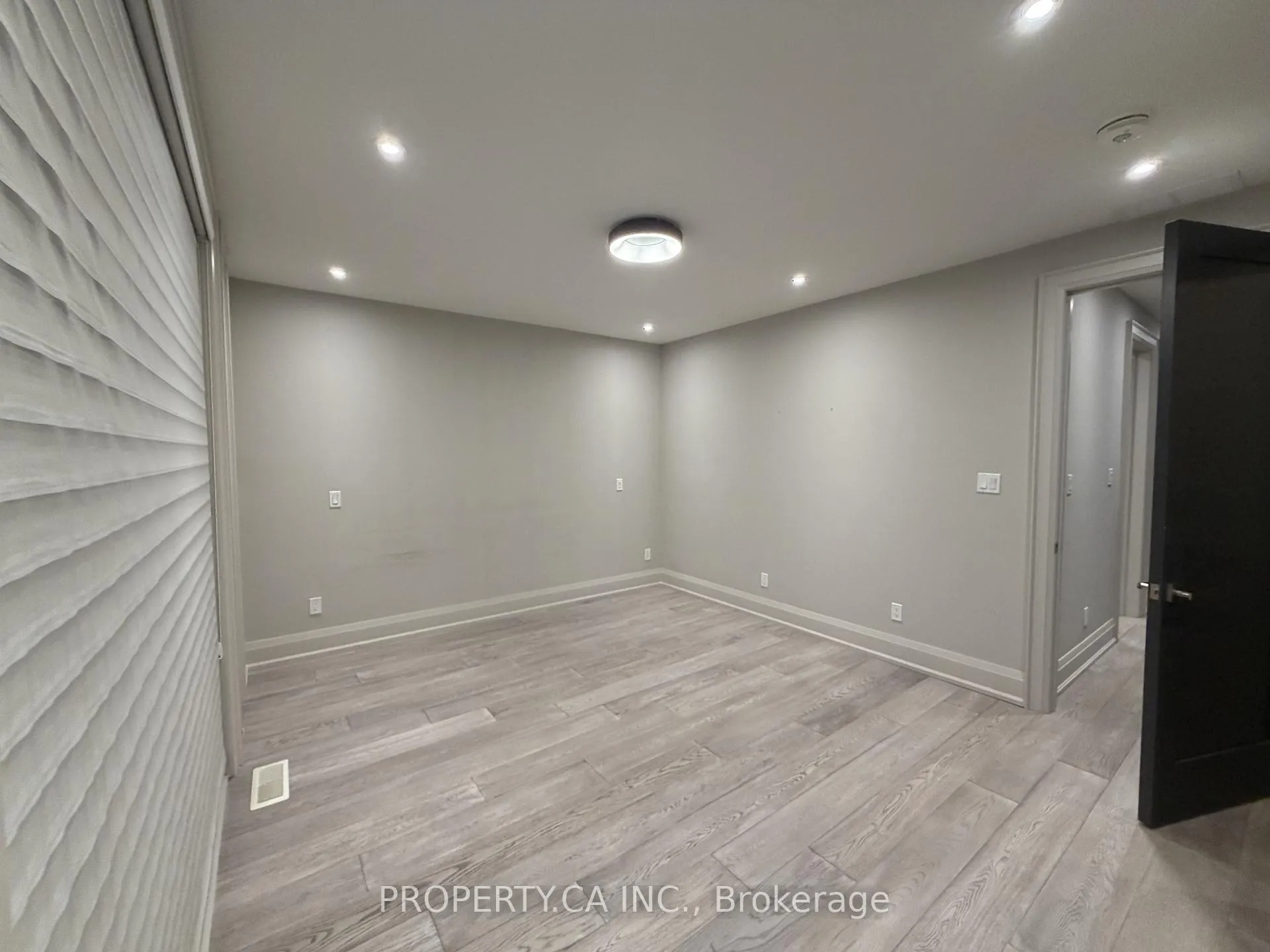Photo 11 of Unit 6, 47 Madison Avenue, Toronto, The Annex — HOMEH