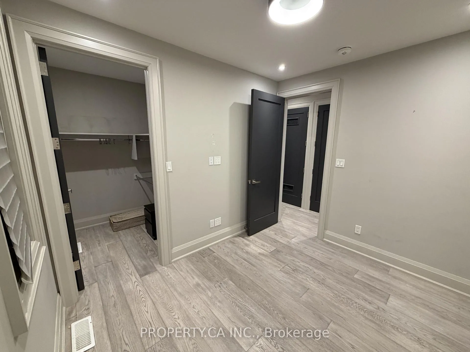 Photo 19 of Unit 6, 47 Madison Avenue, Toronto, The Annex — HOMEH