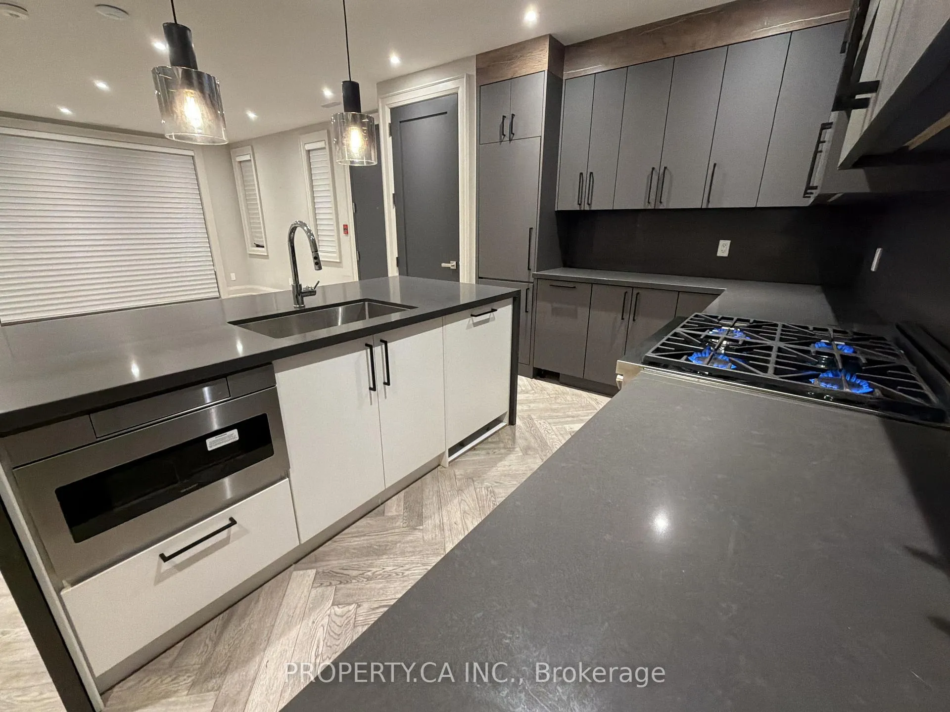 Photo 31 of Unit 6, 47 Madison Avenue, Toronto, The Annex — HOMEH